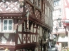 Bernkastel-Kues - breder wordend huis (juli 2006)