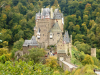 Burg Eltz - linksvoor (okt 2012)