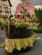Trachtentreffen - Mosella Sarah en Weinprinzessin Viola (juli 2014)